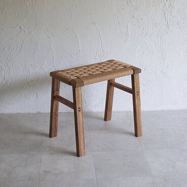 ミニマルスツール【MST】/　ニューギニアウォールナット