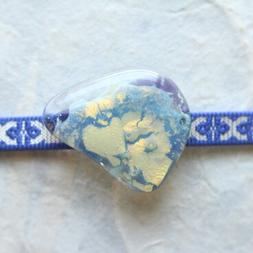 新作 帯留め パープルゴールド