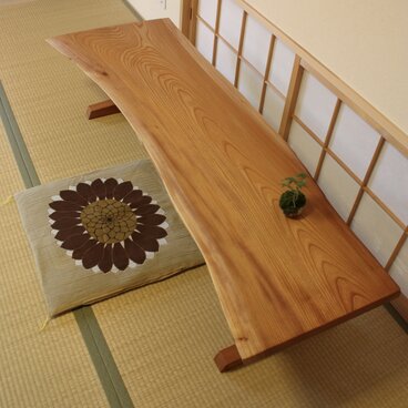 欅一枚板の文机【一枚板の家具オーダー常時受付中】