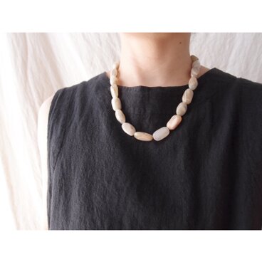 Moonstone Necklace／ムーンストーンネックレス（Beige）