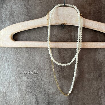 カラー ガラス パール と チェーン の ネックレス ・ ホワイト