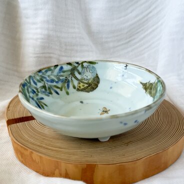 チコロット❤️三つ足浅鉢❤️すべて手描き❤️染付け❤️一品盛り❤️中鉢❤️フリーボウル❤️bowl❤️かぐや姫