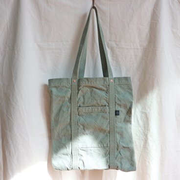 M/SトートM【2025秋冬限定カラー・銀鼠】(VC-46M)