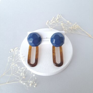 ★c　"大ぶりで魅せる耳元に…"　秋　冬　べっ甲　大ぶり　ゆらゆら揺れる　2way　大ぶりピアス／イヤリング