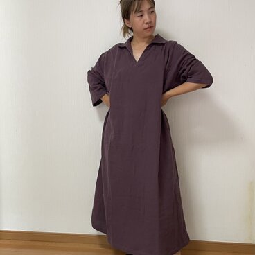 ダブルガーゼのスキッパカラーのワンピース（パープル）