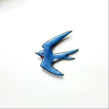 ツバメブローチ
