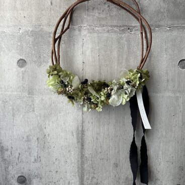 緑を楽しむ濃淡リース