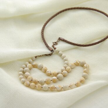 ミルクティー ネックレス