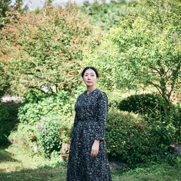 【受注制作】トラディショナルアーミッシュドレス◇コットンコーデュロイ *小鳥柄（ブラック）*