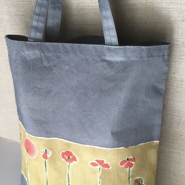 手描き染めのかばん　綿100%の生成り生地　薄手　エコバッグにも