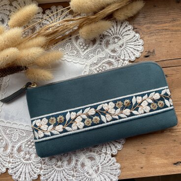 インド刺繍リボンL字ファスナー長財布(モスグリーン・スエード)