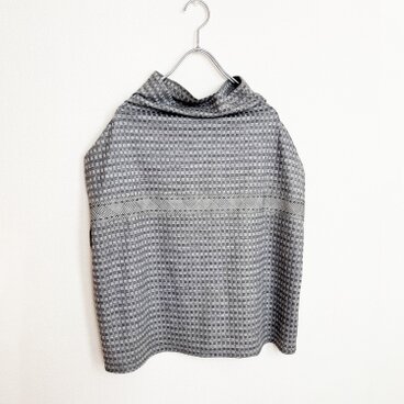 エキストラファインウール・ジャガードニット・オフハイネックトップス