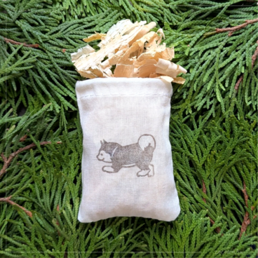 青森ひばサシェ〈柴犬〉