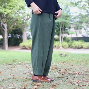 ⚪︎新作⚪︎天日干しタックパンツ（深緑）