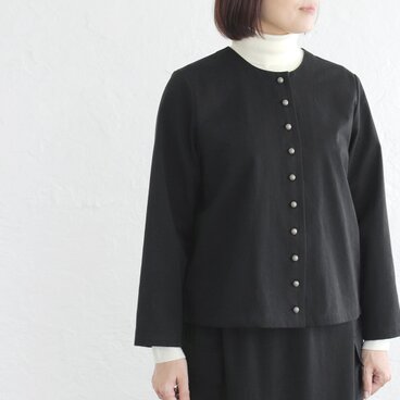 品よく羽織れる大人の一枚✦ 東炊きコットンツイル ノーカラージャケット（ブラック）CO13✦セットアップ可