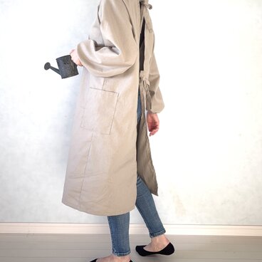 毎日の割烹着。しっかり素材で頼れる1枚。コットンリネンキャンバス『グレージュ』