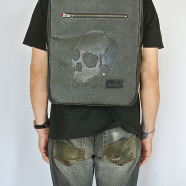 スカル・スクエアリュック。