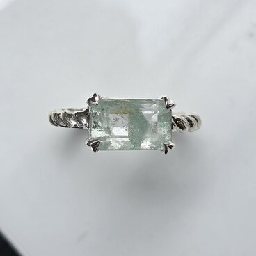 グリーンファントムクォーツ　LSQ7×10　愛しい鉱物　シルバーSV925リング