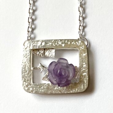 紅女　ROSEシルバーペンダント（アメシスト）
