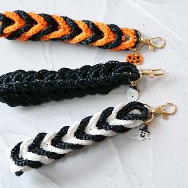 編み込みハンドストラップ