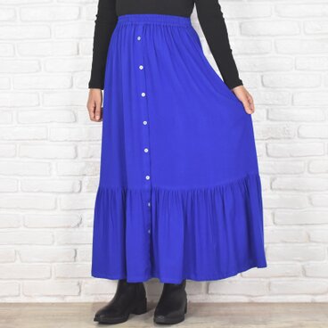 ロイヤルブルーのティアードスカート