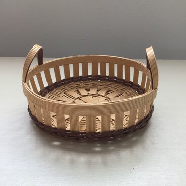 丸型取手付き　小物入れ