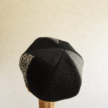 つぎはぎウールのベレー帽　4