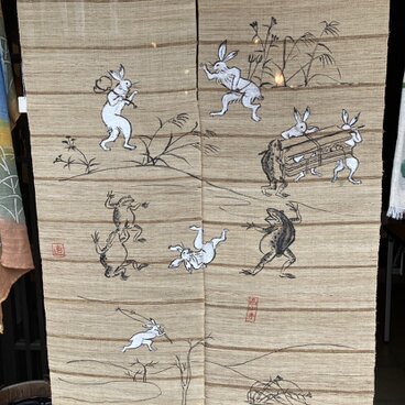 鳥獣戯画　手描き染めのれん