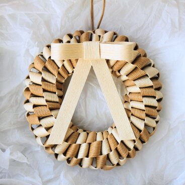 sale 優しい色のクリスマスリース  ミルクティー