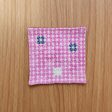 コースター　四ツ葉　ピンク&紺