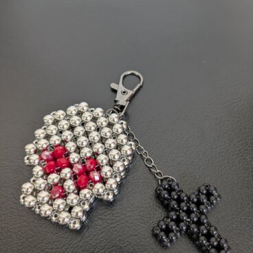 ✿ビーズキ—ホルダー☆スケルトン×クロス