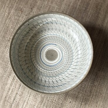 飛び鉋の浅鉢皿（中皿）