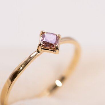 Butterfly Diamond Ring Mauve