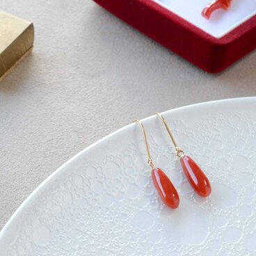 K18 赤珊瑚のフックピアス