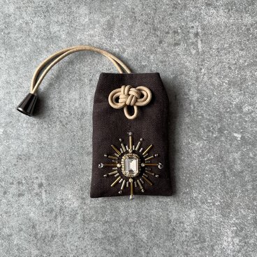 ＜ひも色選べる＞　O-mamori Luminous Gem　チャコール