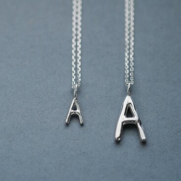 2コset) A 手書き風 イニシャル アルファベット ペア ネックレス シルバー925