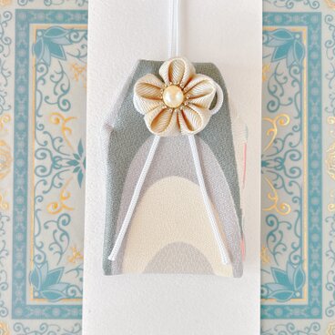 （冬虹）元巫女が作る花のお守り袋