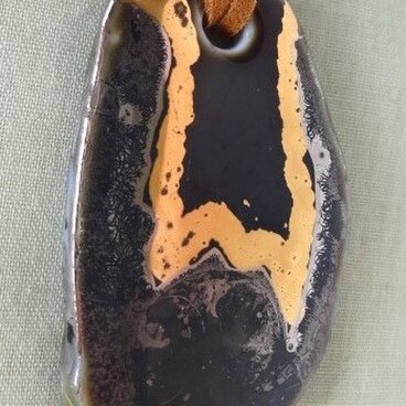 金液焼き付け模様のネックレス　G５