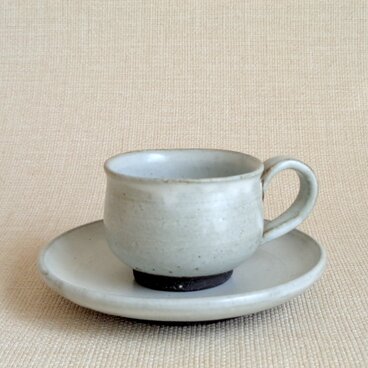 カップ＆ソーサーb
