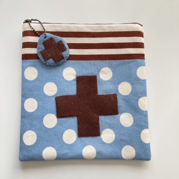 手帳ポーチ(ペンケース)*クロス*チャーム付