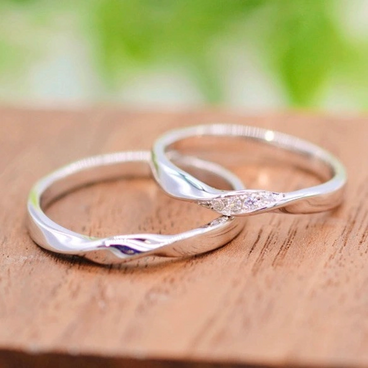 【ペア特別価格】プラチナ ダイヤモンド 結婚指輪 ~Komorebi木漏れ日~【ストレートタイプ/送料無料】