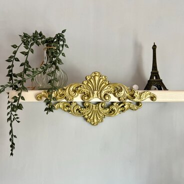 1点限定 画鋲でO.K.!! ミニ アンティークウォールシェルフ ミルキーホワイト with ゴールド 木製 棚