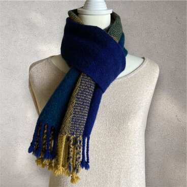 【手織り】ウールのマフラー・送料無料・