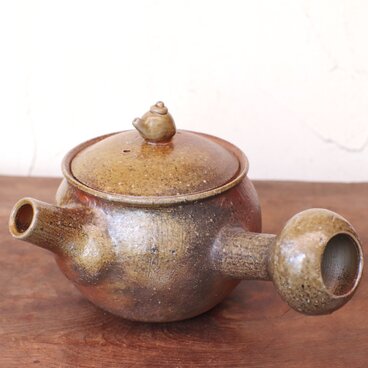 備前焼 急須 (急須on急須)　k1-104