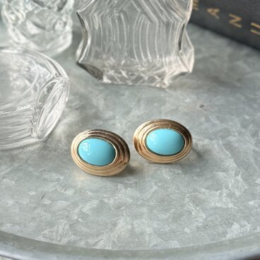 YA196-【 AVON 】エイボン・ヴィンテージイヤリング 1980's Turquoise Cabochon