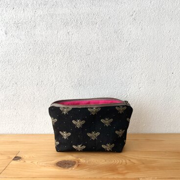 蜂ポーチ (ピンク)