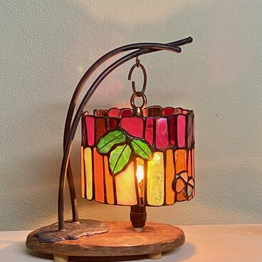 秋の紅葉テーブルランプ