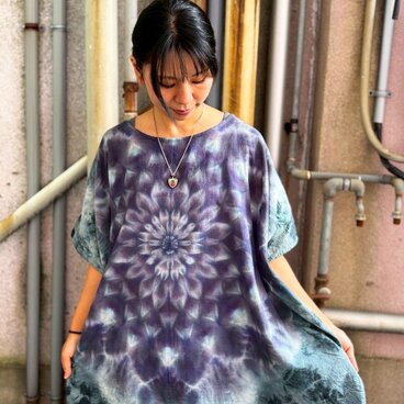 タイダイ 新型ブラウス 幻想的な曼荼羅模様 ブラック×グレー ムラ染め Hippies Dye最新作 HD25-12