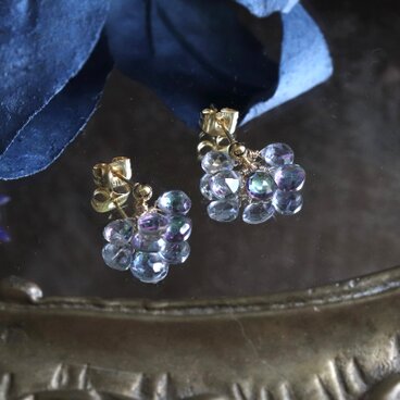 オーロラの輝き＊ミスティックトパーズ サージカルステンレス ピアス／イヤリング＊11月誕生石 --Aurora--