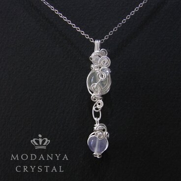 プレナイト+パープルフローライトの揺れるワイヤーペンダントトップ1496